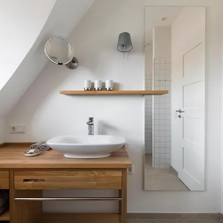 Ferienhaus Reetdorf Geltinger Birk Atelierhaus Steilküste Nieby (Nieby, Schleswig-Flensburg)